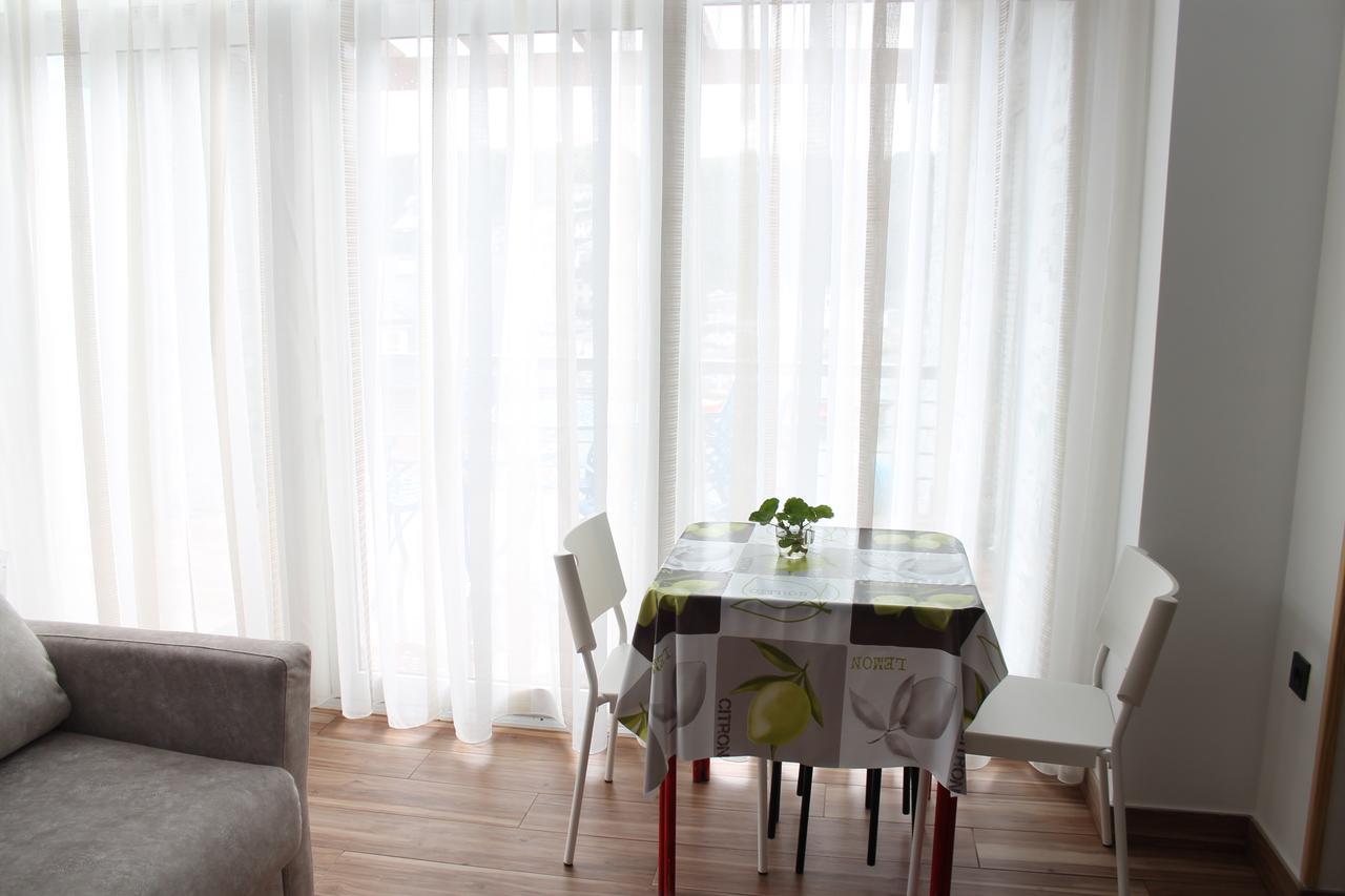 Apartamentos Turisticos Vistademar Luarca Extérieur photo